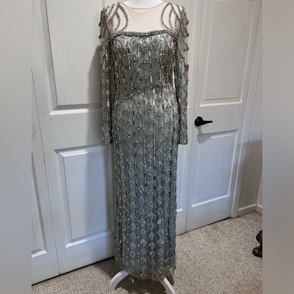 Elegant Beaded Long Sleeve Maxi Dress - Silver Blue